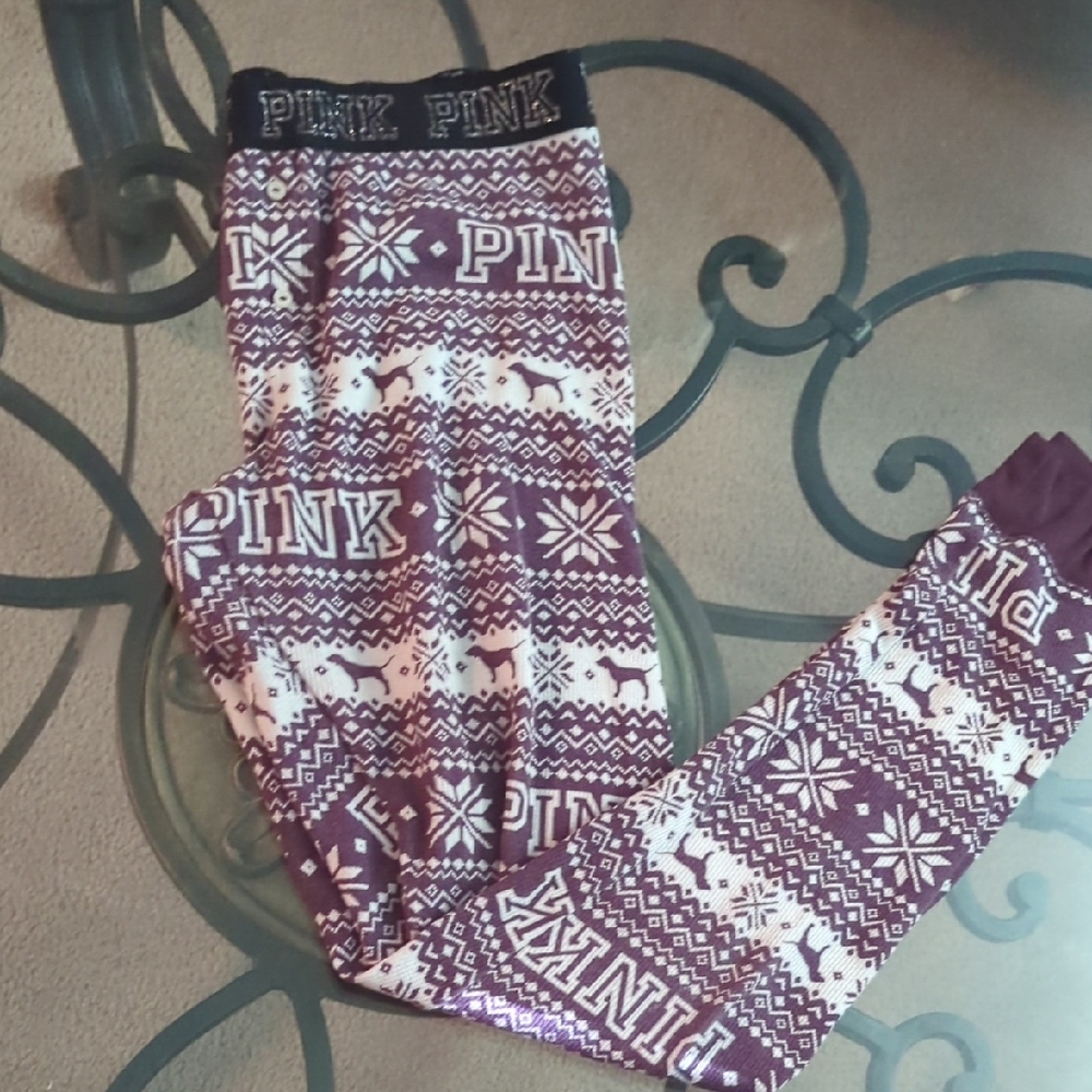 PINK Victoria's Secret Black and White Leggings